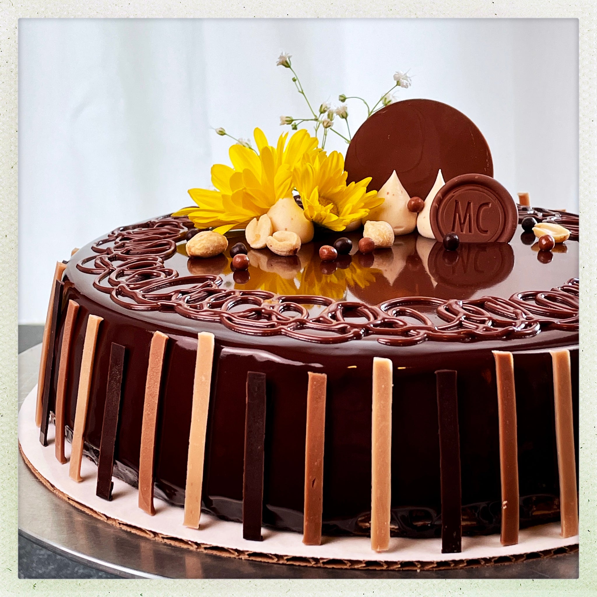 【新品】 ハロッズ限定 Glacy chocolatecake CAKE IT FORWARD, BABY – Missoula Cakes